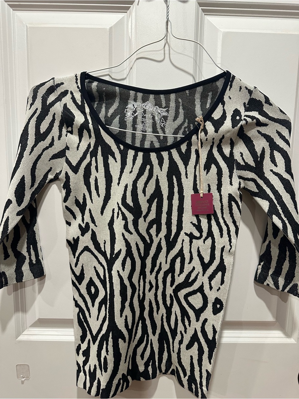 Poof small Black and White Zebra-Print Fitted sweater shirt